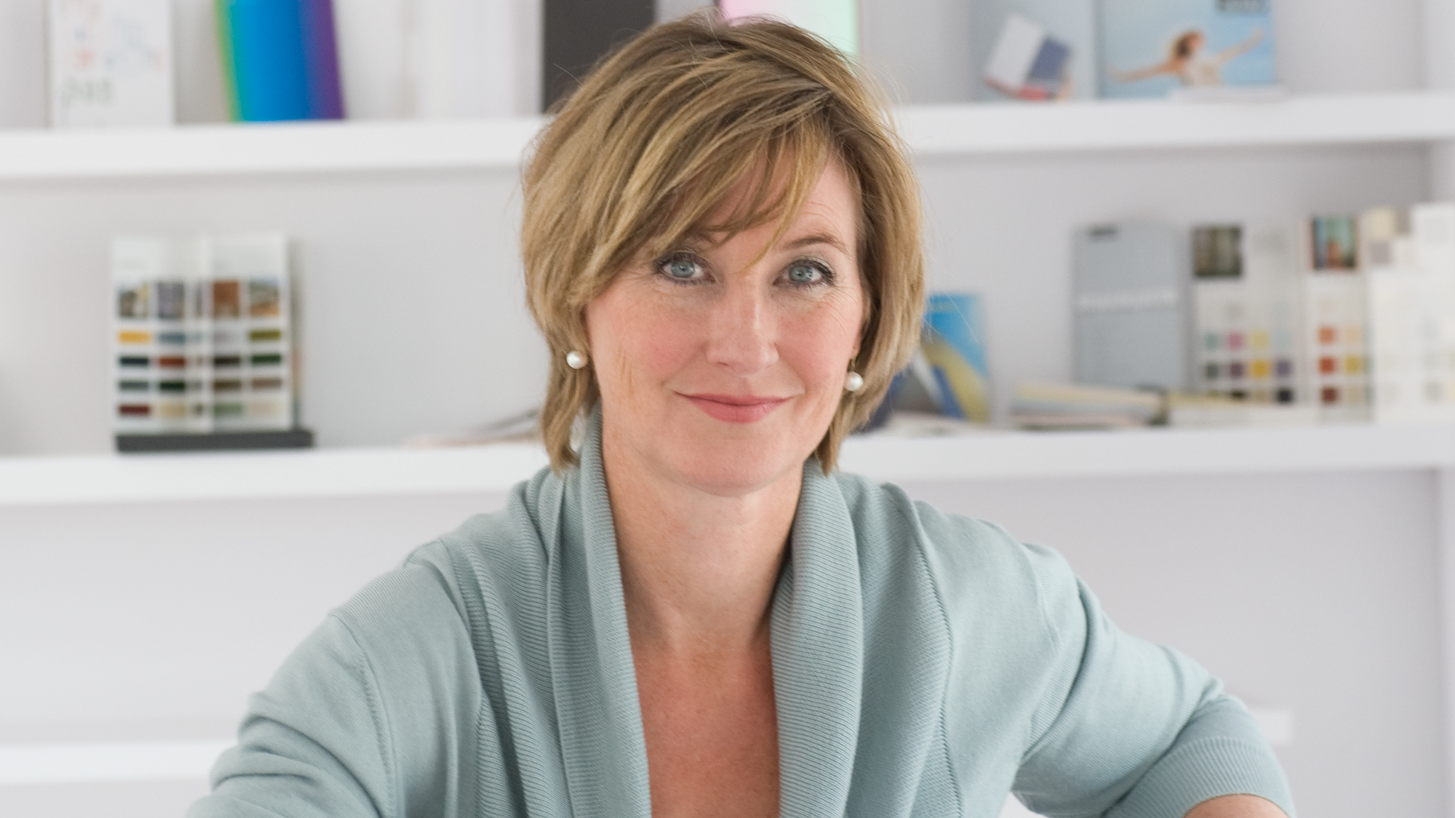 Heleen van Gent - Cool neutral Heleen van Gent, en av våra designexperter som förutspår färgtrender som inspirerar till hur vi målar hemma.