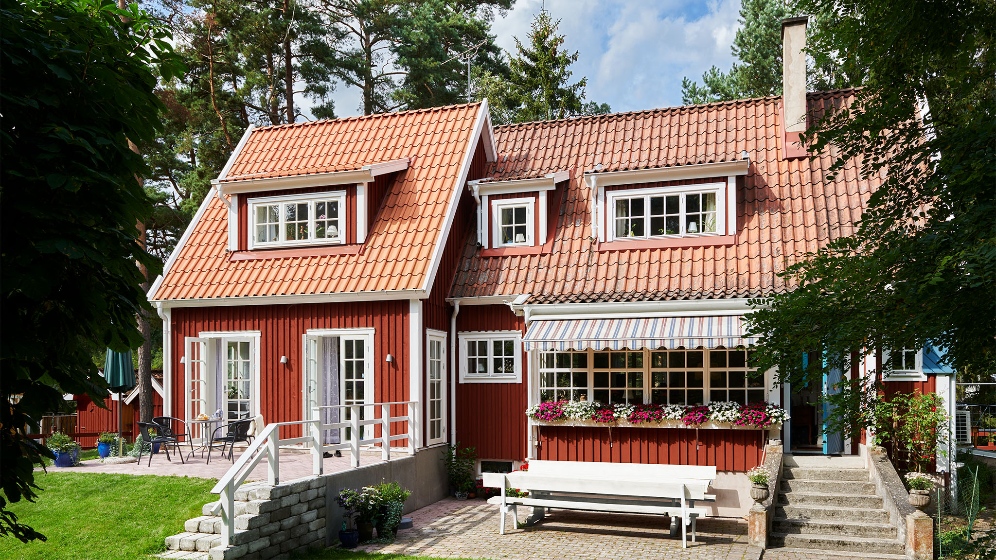 Rött hus Rött hus